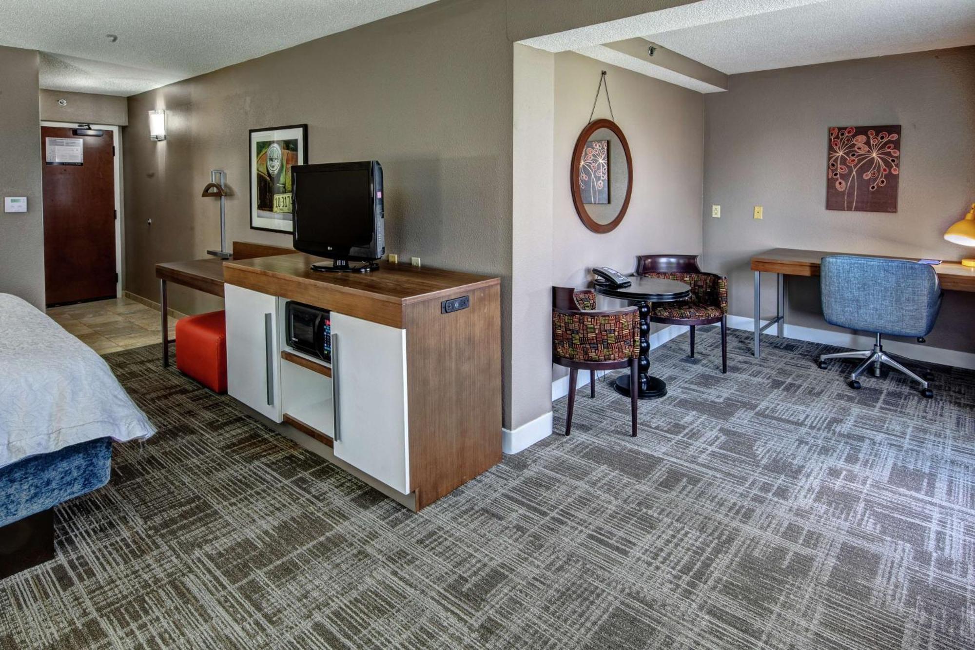 Hampton Inn Tullahoma Dış mekan fotoğraf